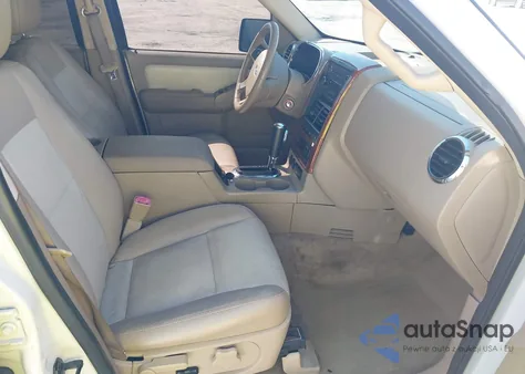 2008 Ford Explorer Eddie Bauer z USA, uszkodzony, nr VIN 1FMEU74E28UB15191